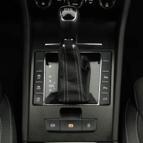 Foto inzerátu Skoda Superb 2.0 TDI