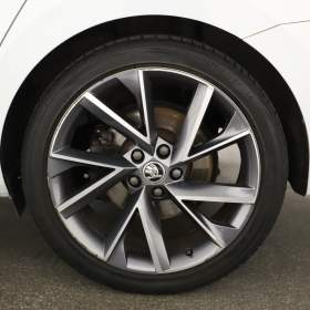Foto inzerátu Skoda Superb 2.0 TDI