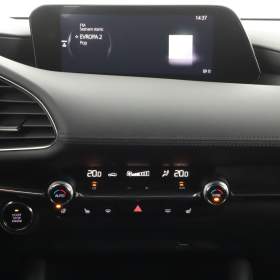 Foto inzerátu Mazda 3 2.0 e-Skyactiv X