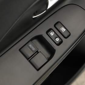 Foto inzerátu Toyota Yaris 1.5 Dual VVT-i