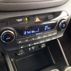 Foto inzerátu Hyundai Tucson 1.7 CRDi