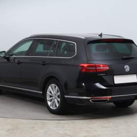 Foto inzerátu VW Passat 2.0 TDI