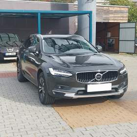 Volvo V90 Cross Country D4 2.0 AWD / 19965285