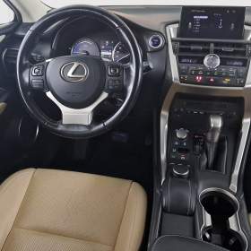 Foto inzerátu Lexus NX 300h