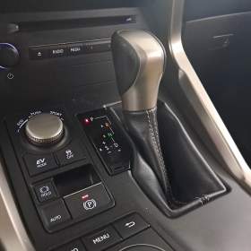 Foto inzerátu Lexus NX 300h