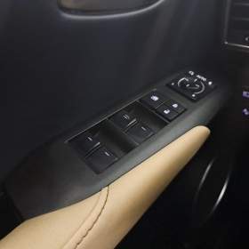 Foto inzerátu Lexus NX 300h