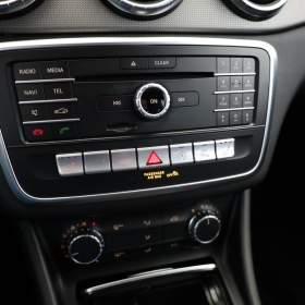 Foto inzerátu Mercedes CLA 180