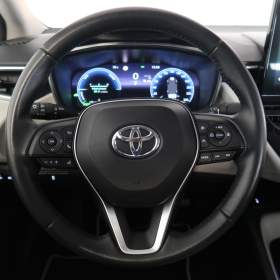 Foto inzerátu Toyota Corolla 1.8 Hybrid