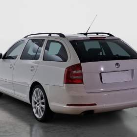 Foto inzerátu Skoda Octavia RS 2.0 TFSI