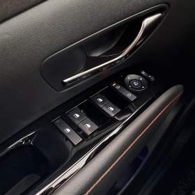 Foto inzerátu Hyundai Tucson 1.6 T-GDI 48V MHEV
