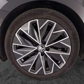 Foto inzerátu Skoda Superb 2.0 TDI