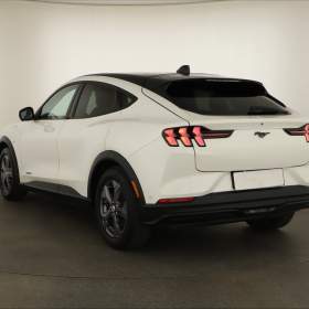 Foto inzerátu Ford Mustang Mach-E Standard Range RWD