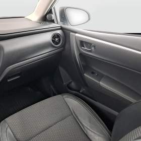 Foto inzerátu Toyota Corolla 1.6 Valvematic