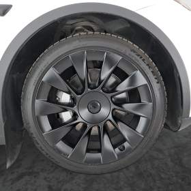 Foto inzerátu Tesla Model Y Long Range AWD 79kWh