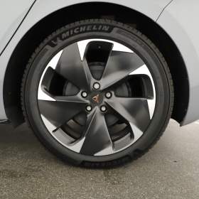 Foto inzerátu Cupra Born 58 e-boost