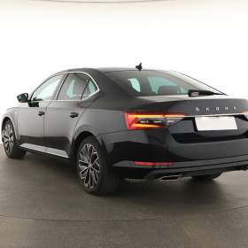 Foto inzerátu Skoda Superb 2.0 TSI
