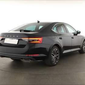 Foto inzerátu Skoda Superb 2.0 TSI