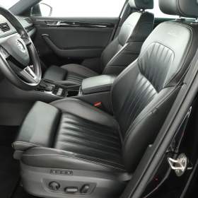 Foto inzerátu Skoda Superb 2.0 TSI