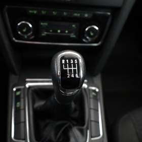 Foto inzerátu Skoda Superb 2.0 TDI