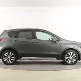 Foto inzerátu Suzuki SX4 S-Cross 1.4 BoosterJet
