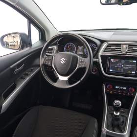 Foto inzerátu Suzuki SX4 S-Cross 1.4 BoosterJet