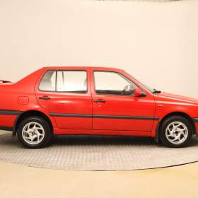 Foto inzerátu VW Vento 1.8