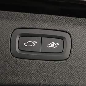 Foto inzerátu Volvo XC90 B5 AWD
