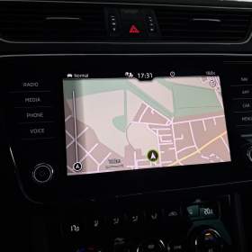 Foto inzerátu Skoda Superb 2.0 TDI