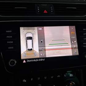 Foto inzerátu Skoda Superb 2.0 TDI