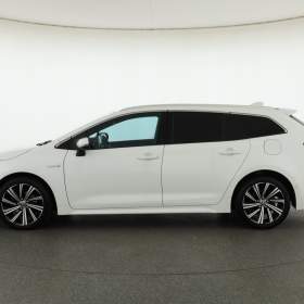 Foto inzerátu Toyota Corolla 1.8 Hybrid
