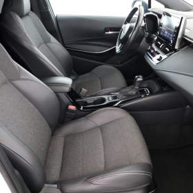 Foto inzerátu Toyota Corolla 1.8 Hybrid