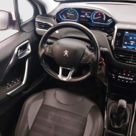 Foto inzerátu Peugeot 2008 1.2 PureTech