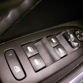 Foto inzerátu Peugeot 2008 1.2 PureTech