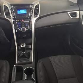 Foto inzerátu Hyundai i30 1.6 MPI