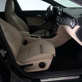 Foto inzerátu Mercedes CLA 180