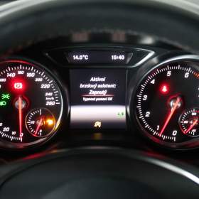 Foto inzerátu Mercedes CLA 180