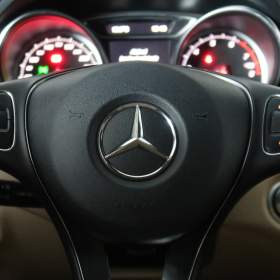 Foto inzerátu Mercedes CLA 180