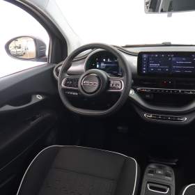 Foto inzerátu Fiat 500e 42 kWh