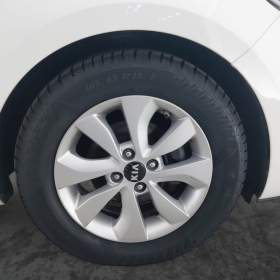 Foto inzerátu Kia Rio 1.25 CVVT