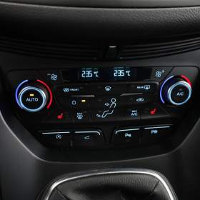 Foto inzerátu Ford Kuga 2.0 TDCi