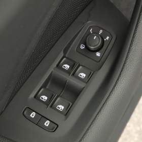 Foto inzerátu Skoda Superb 2.0 TDI