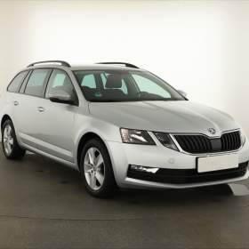 Fotka k inzerátu Skoda Octavia 1.5 TSI / 19312734