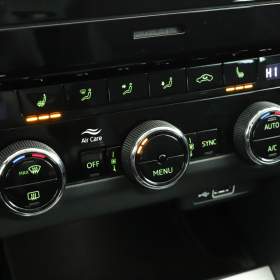 Foto inzerátu Skoda Octavia 1.5 TSI
