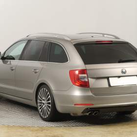 Foto inzerátu Skoda Superb 3.6 FSI V6