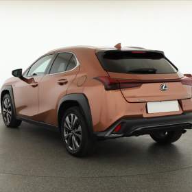 Foto inzerátu Lexus UX 300h