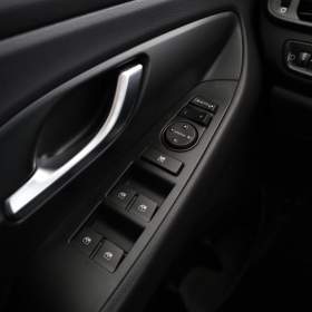 Foto inzerátu Hyundai i30 1.5 T-GDI MHEV