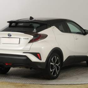 Foto inzerátu Toyota C-HR 1.8 Hybrid