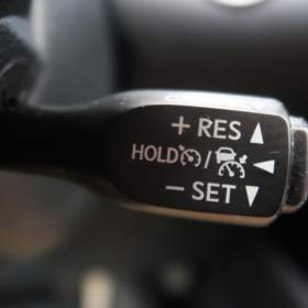 Foto inzerátu Toyota C-HR 1.8 Hybrid