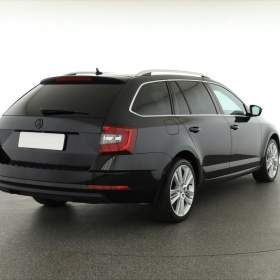 Foto inzerátu Skoda Octavia 1.8 TSI