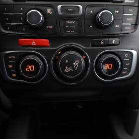 Foto inzerátu Citroen DS4 2.0 BlueHDI